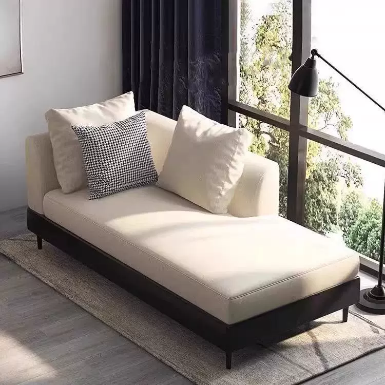 Современный минималистичный отель B & B. Гостиница. Диван. Балкон. Отдых.