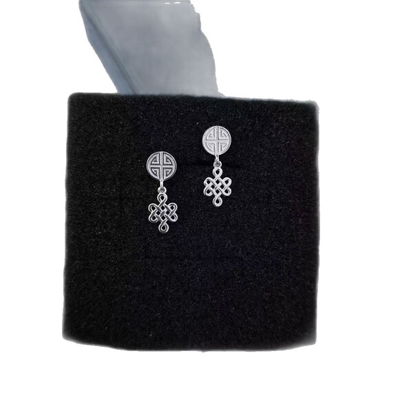 Retro design short sophisticated universal ethnic earrings