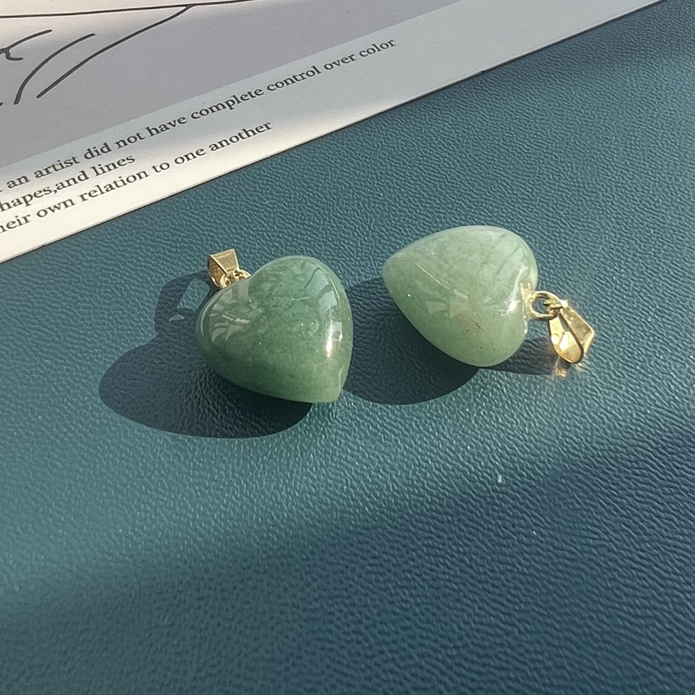 8g Weight Pendant Jewelry Making Type 15mm Jewelry Making Size DIY Jewelry Accessories Classification 1 Piece Quantity natural stone Material Heart Shape Pattern Plating Design Elegant, Simple Style, Streetwear Style 1 Piece 15mm Natural Stone Heart Shape Pendant 2