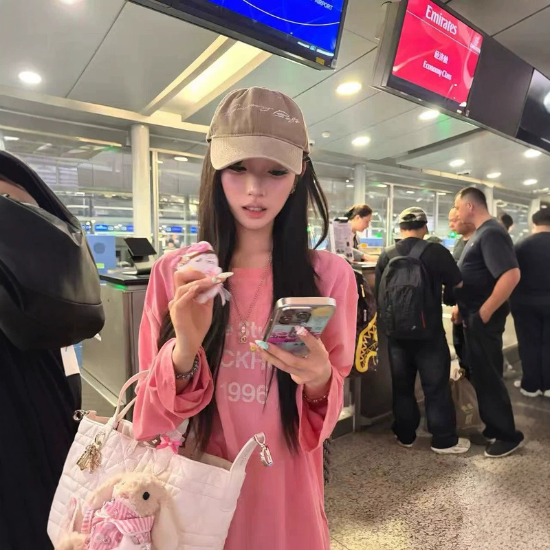 Korean Sweet Style Cherry Pink Long Sleeve T-Shirt for Women, 2026 Autumn New Loose Casual Lazy Base Top