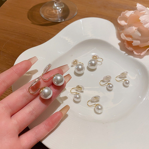 French pearl ear clip without pierced mosquito coil disc ear clip ear studs light luxury niche small temperament gentle earrings earrings