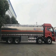 出口坦吉吉克斯坦解放J6L前四后八30.7方铝合金运油车解放油罐车
