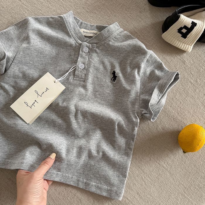 子供夏のTシャツ新しいスタイルの小さな子供と男の子のストライプのコットントップス男の子の赤ちゃんファッショナブルなブランド子供の多用途半袖|undefined