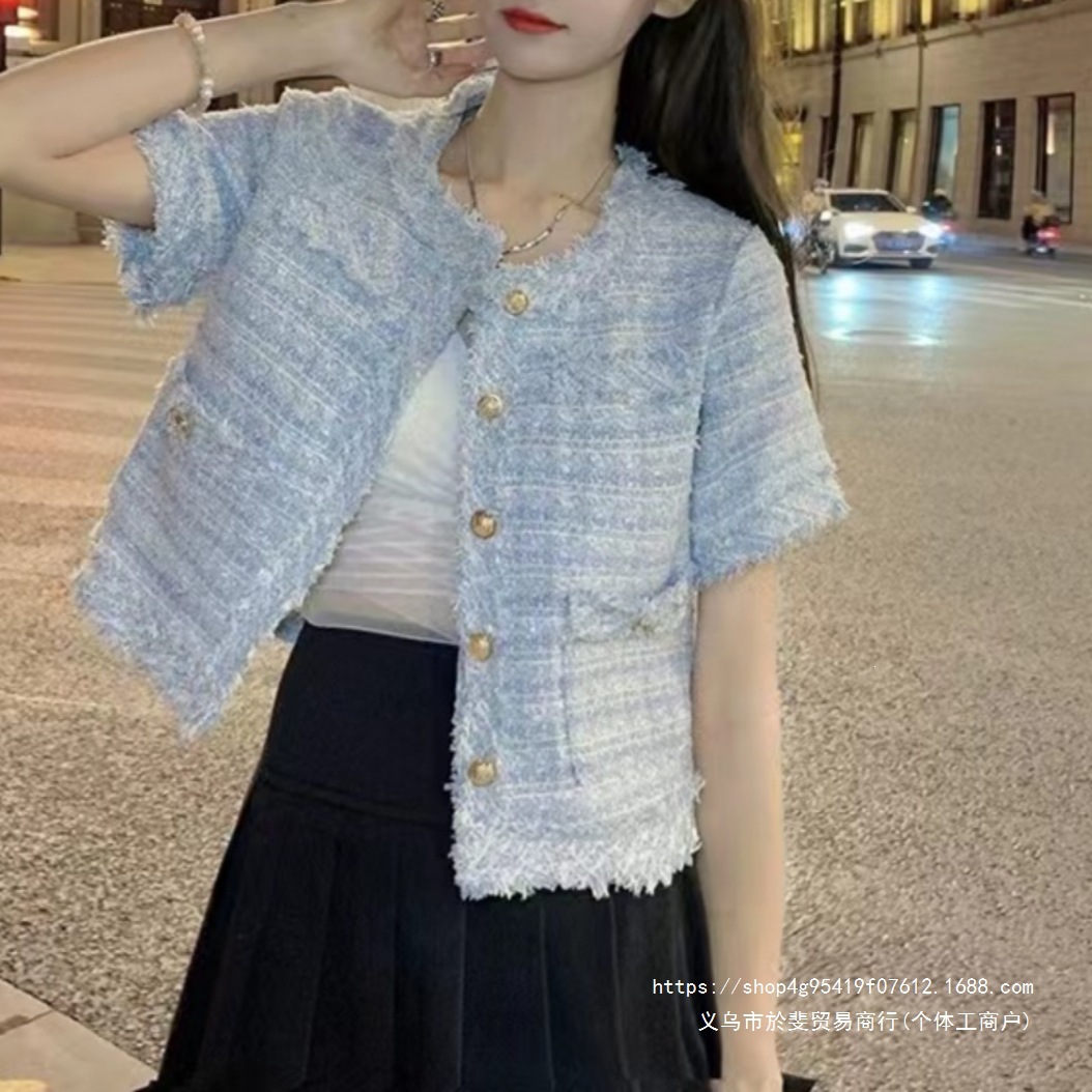 French-style tassel short-sleeved cardigan for women, perfect for spring and summer. Features a round neck and elegant design.
