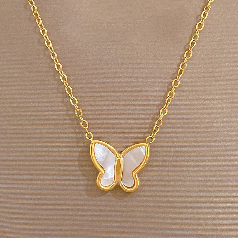 Fashion Butterfly Titanium Steel Inlay Shell Necklace display picture 2