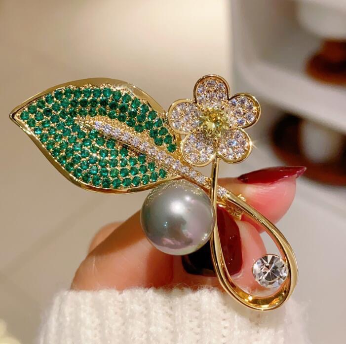 Double Flute Brooch Elegant Aesthetic Accessory For Women Pin_voghion.com