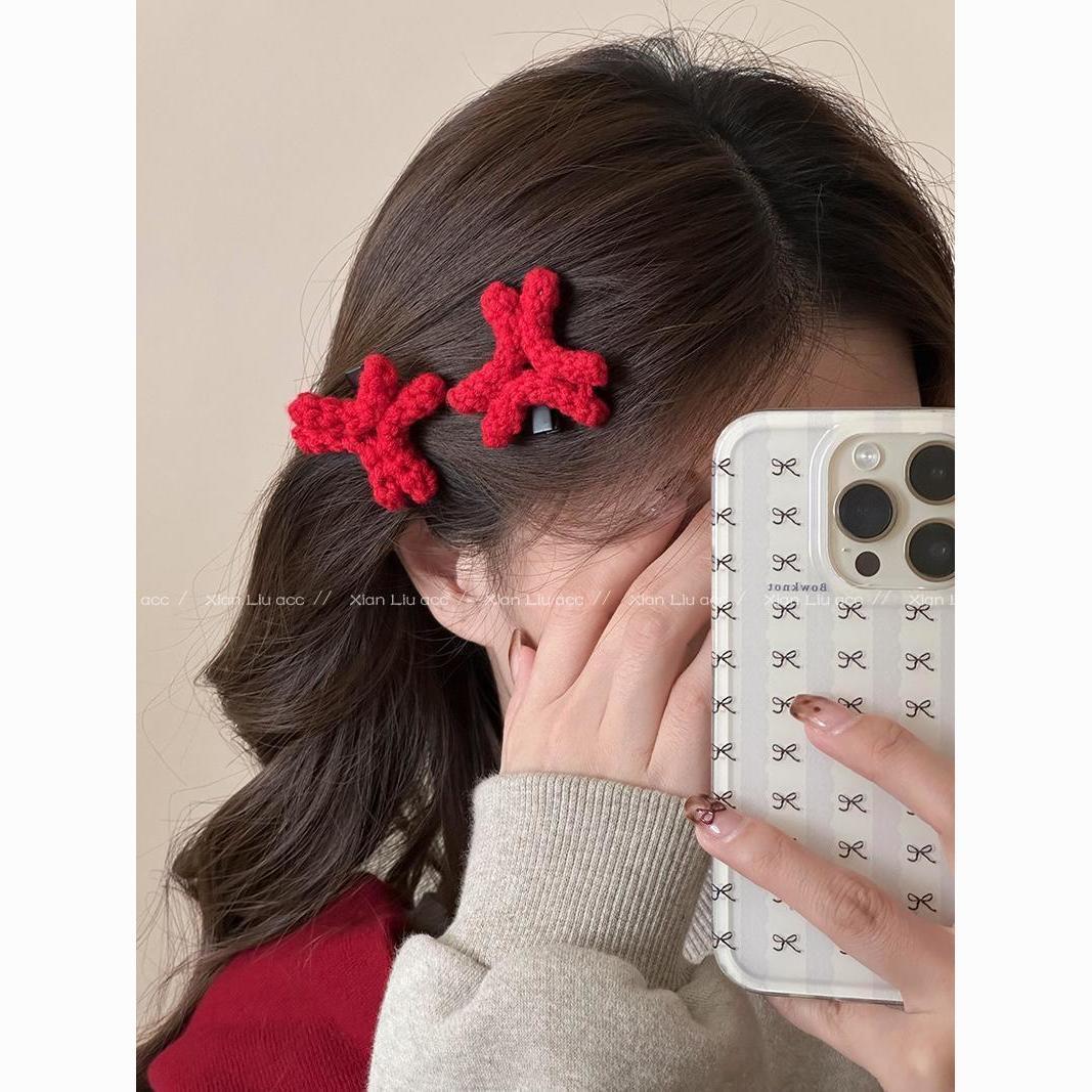 2024 New Xiaohongshu Same Design Bangs Clip Braided Flower Headdress 2024 New Year
