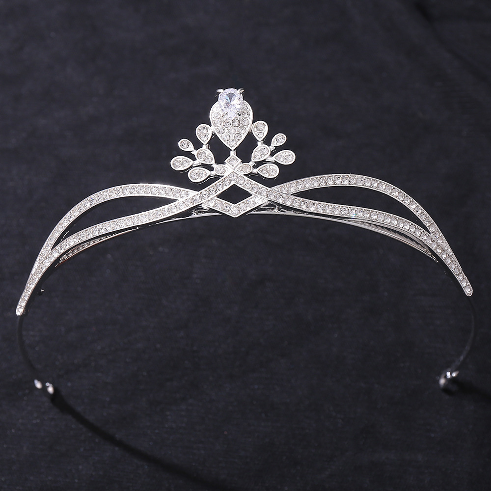 Princesse De Mariée Couronne Alliage Incruster Strass Zircon Couronne display picture 1