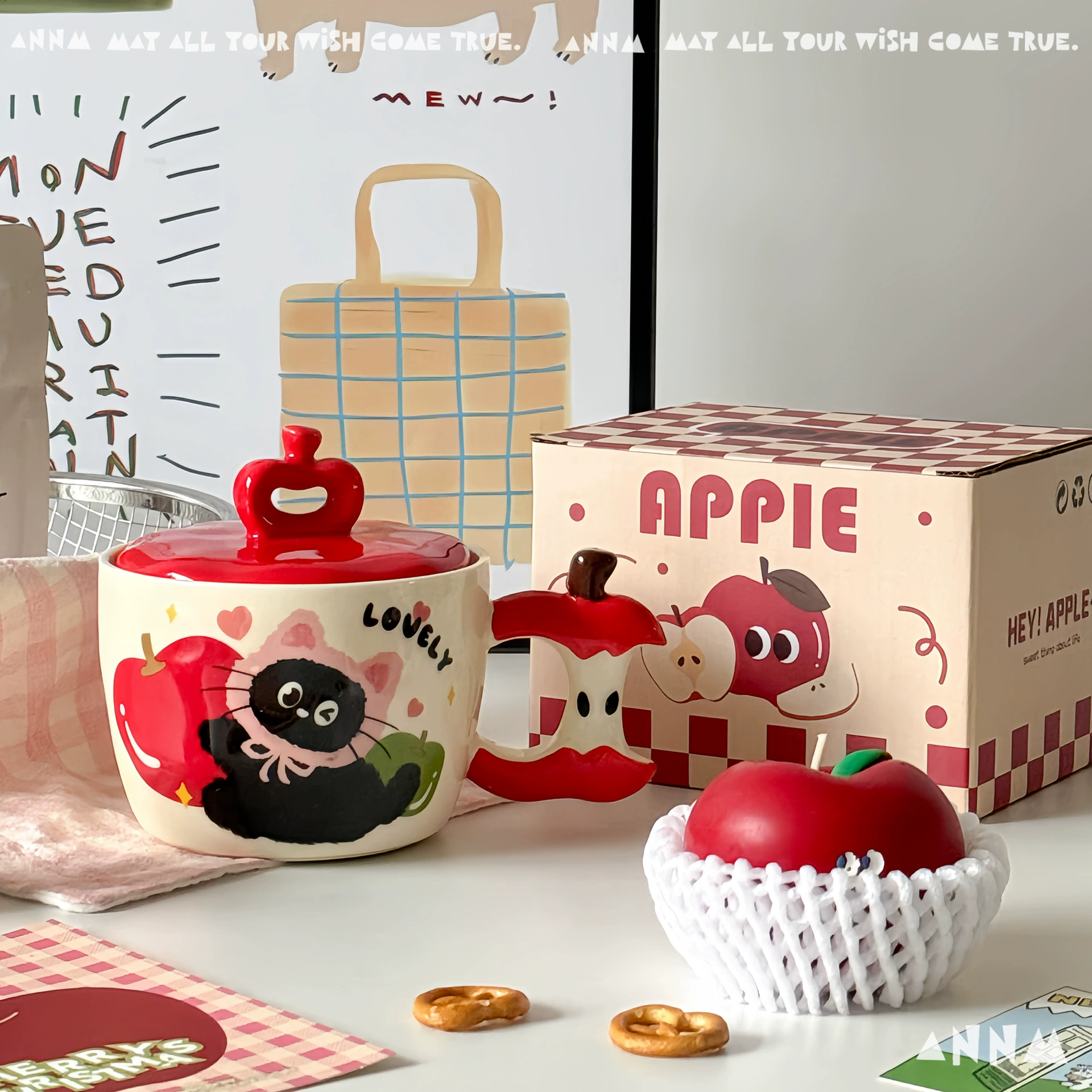 Ceramic Apple Cat Mug with Lid, 450 ml, Gift Boxed Cute Handle, Red/Green