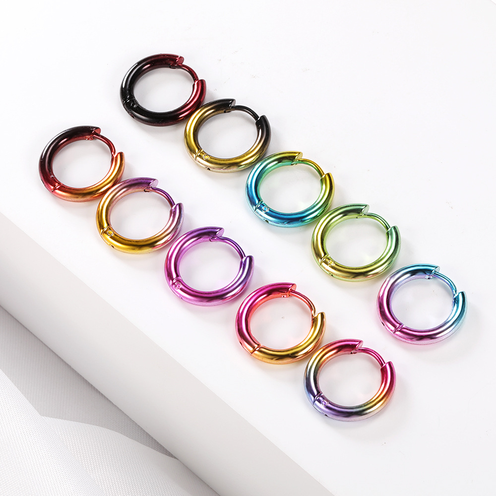 Labret piercing jewelry detail image