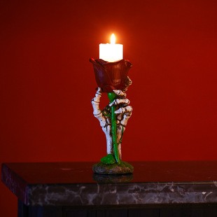 Cross-border new creative to death love theme decoration candle holder skull hand-held rose Candlestick desktop decoration