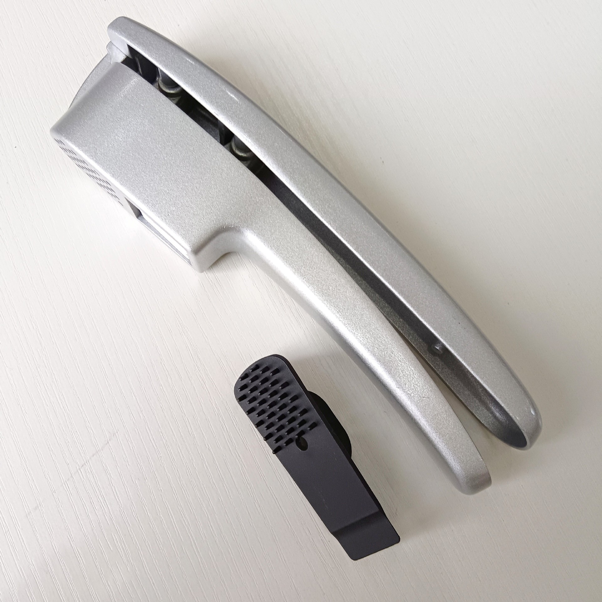 19.5cm*4.5cm 마늘프레스 + 청소솔