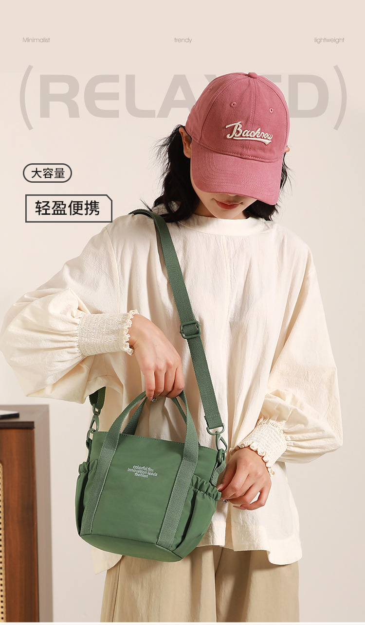 Colorful Fox's new water-resistant small cabbage blue outdoor crossbody bag, commuter single-shoulder women's bag, mini handbag details Picture