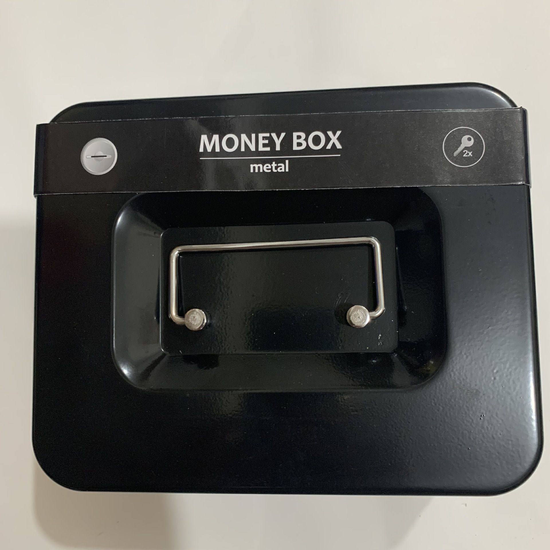 Nueva caja de almacenamiento de alcancía portátil creativa transfronteriza tamaño pequeño con caja de almacenamiento de claves caja de monedas con cerradura alcancía