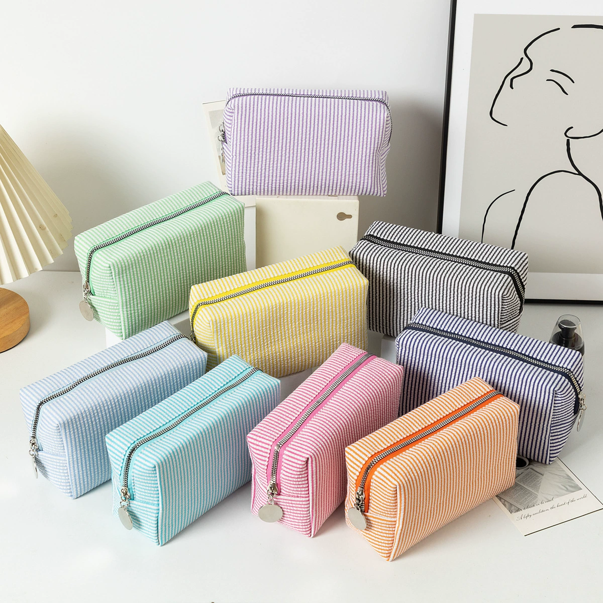 Новая трансграничная косметичка из сирсакера, пользующаяся большим спросом, вместительная сумка для туалетных принадлежностей, полосатая дорожная сумка для хранения, однотонная сумка-клатч