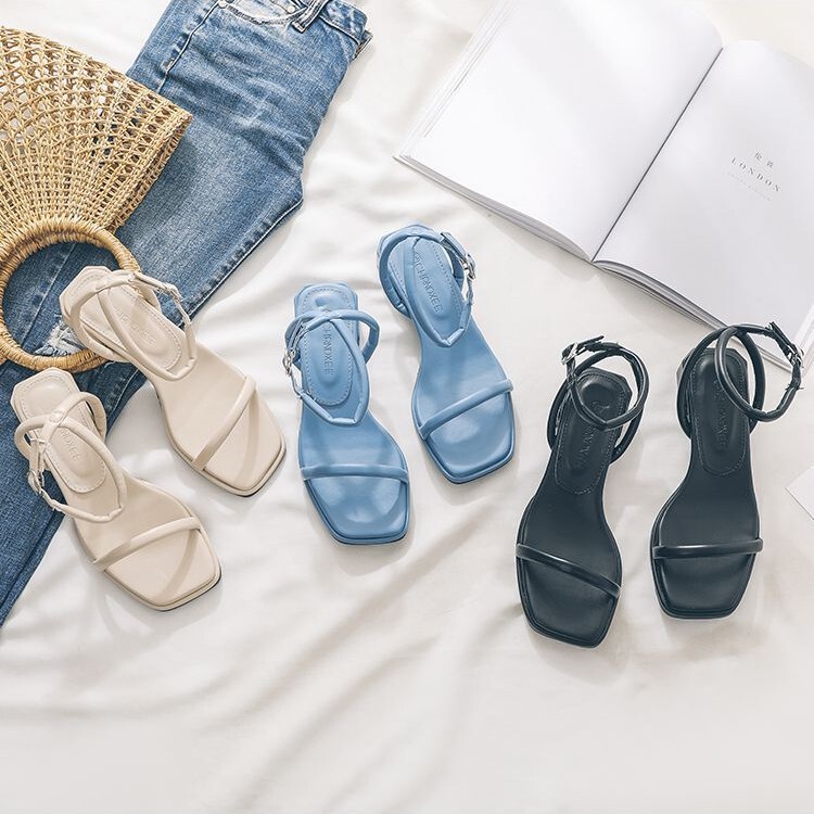 2025 New Summer Sense Retro White Fairy Shoes Small Chanel Style Beach Thick Heel Sandals Women 2025 New Summer Sense Retro White Fairy Shoes Small Chanel Style Beach Thick Heel Sandals Women