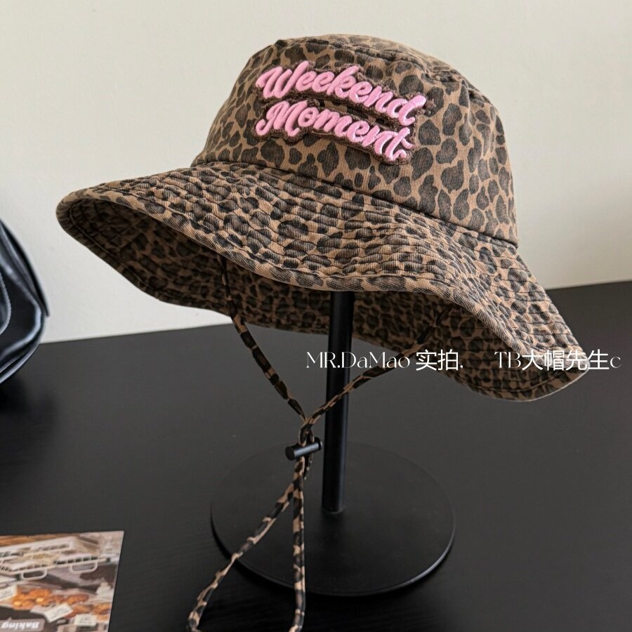 American Retro Leopard Print Bucket Hat for Women, Spring and Summer Stylish Trendy Bucket Hat That Makes the Face Look Smaller