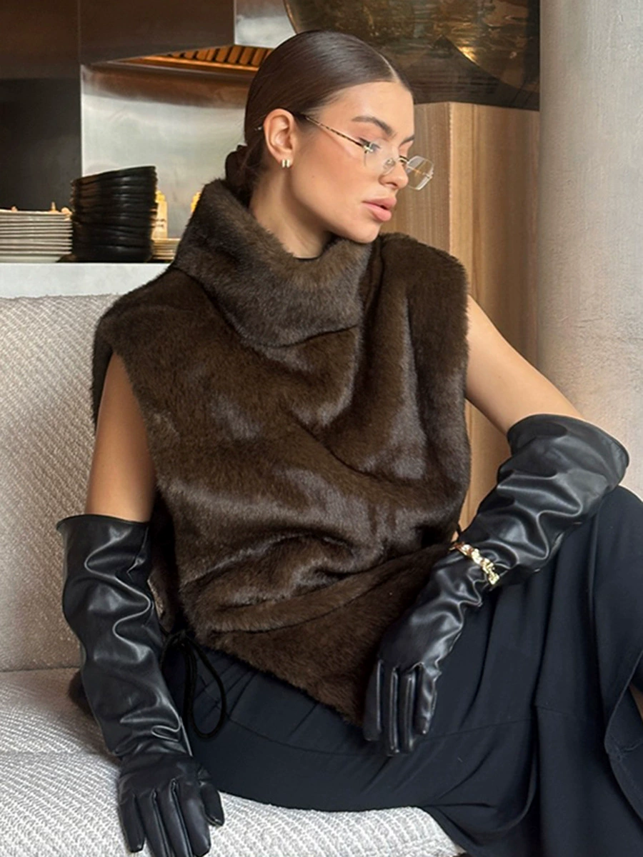 Fashionable velvet demi-season vest, warm brown colored T-shirt, tank top, European style, artificial fur
