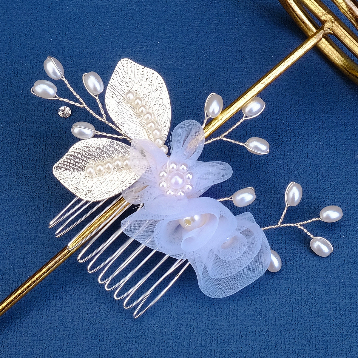 Hair accessory for bride, universal hairgrip from pearl, flowered