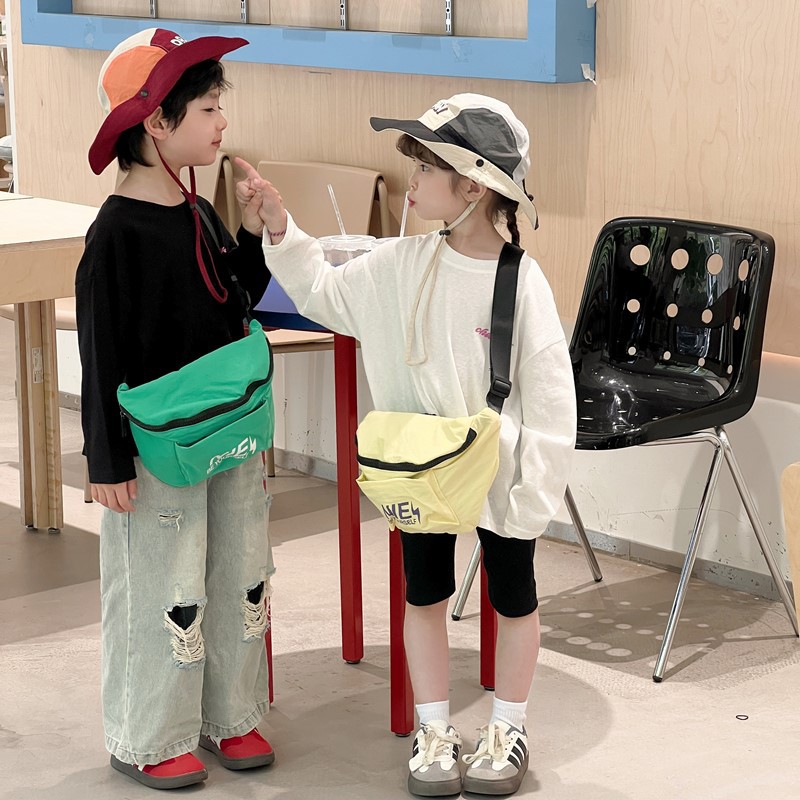 Deportes casuales para niños y niñas, bolsas de pecho de viaje al aire libre, bolsas de cintura para niños de gran capacidad, bolsas coreanas, nuevos bolsos de cintura para niños