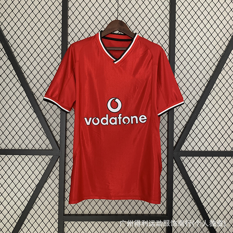 Temporada 2000-02 Manchester United en casa / S