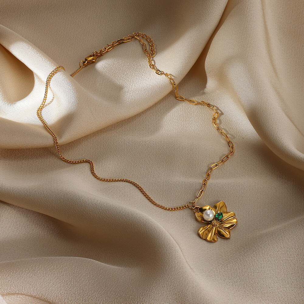 Carré Star Fleur Style IG Acrylique Perle Zircon Acier Inoxydable 304 Pendentif Incruster Fermeture À Boucle De Type Homard display picture 21