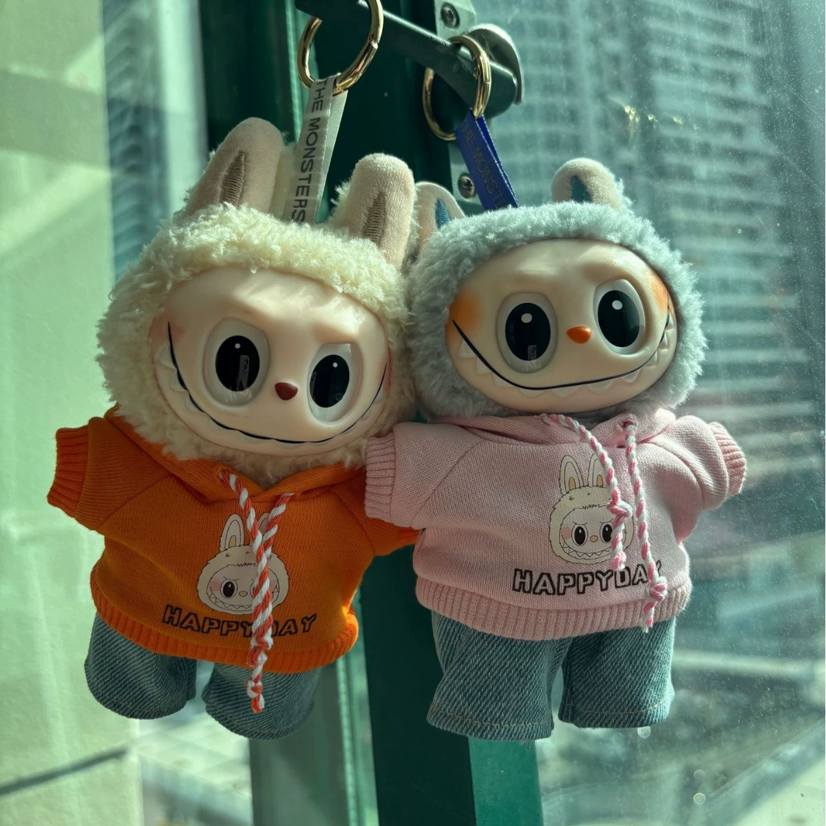 Одежда куклы Только] Labu Bud Doll Clothes Glue Blind Box Pendant Doll Clothes Overalls Macaron 17cmLABUBU