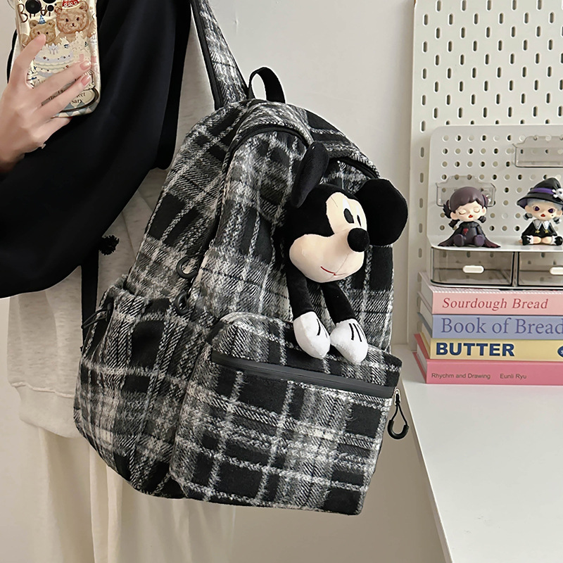 Linda chica tote bolso 2024 otoño e invierno nueva muñeca de dibujos animados de moda de gran capacidad bolso de hombro único bolso de axila bolso de mujer