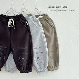 儿童加绒裤子2025秋冬卡通涂鸦字母束脚裤保暖卫裤休闲裤中小童