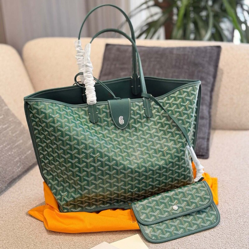 2026 Large Capacity Double-Sided Cowhide Dog Tooth Bag Shopping Bag Travel Shoulder Tote Bag Lightweight Color-Block Design 2026 Large Capacity Double-Sided Cowhide Dog Tooth Bag Shopping Bag Travel Shoulder Tote Bag Lightweight Color-Block Design