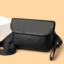 跨境批发男士单肩包牛皮斜跨包时尚真皮横款休闲多功能男包新款潮