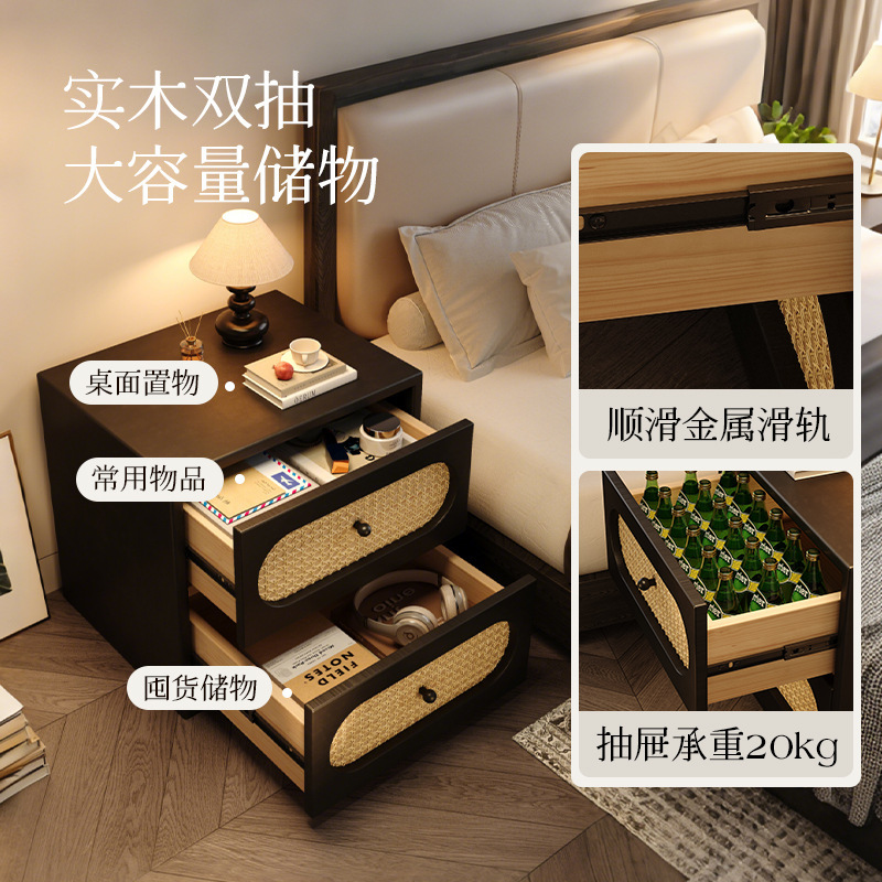 Mesita de noche de ratán retro estilo antiguo dormitorio doméstico pequeño negro 2025 nuevo estilo de lujo ligero gabinete lateral de alta gama