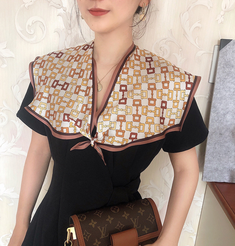 2025 nuevo bufandas de seda hexagonal bufandas de hombro alta sensación de moda de diseño minimalista de seda simulada bufandas temperamento universal