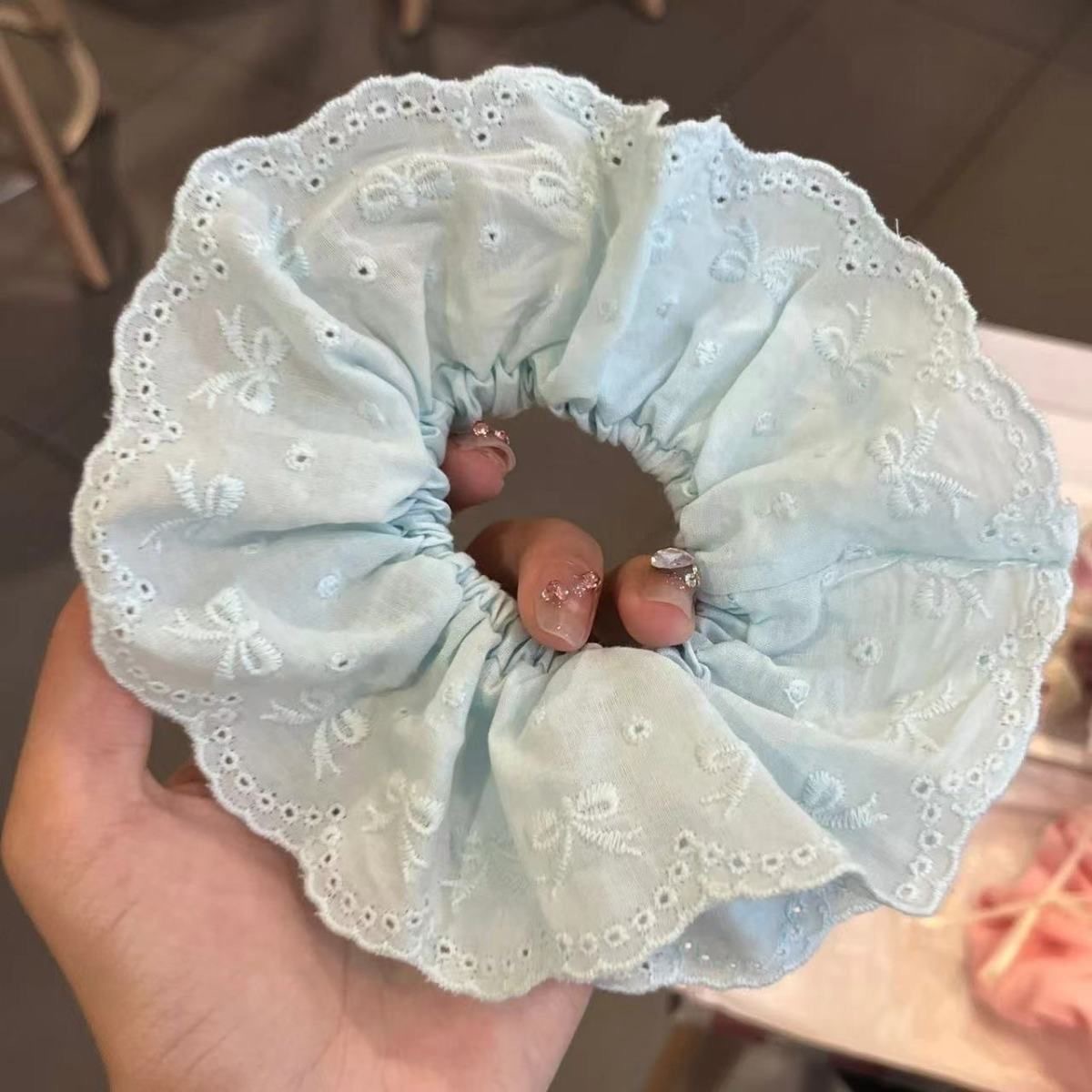 대형 파란색 이중층