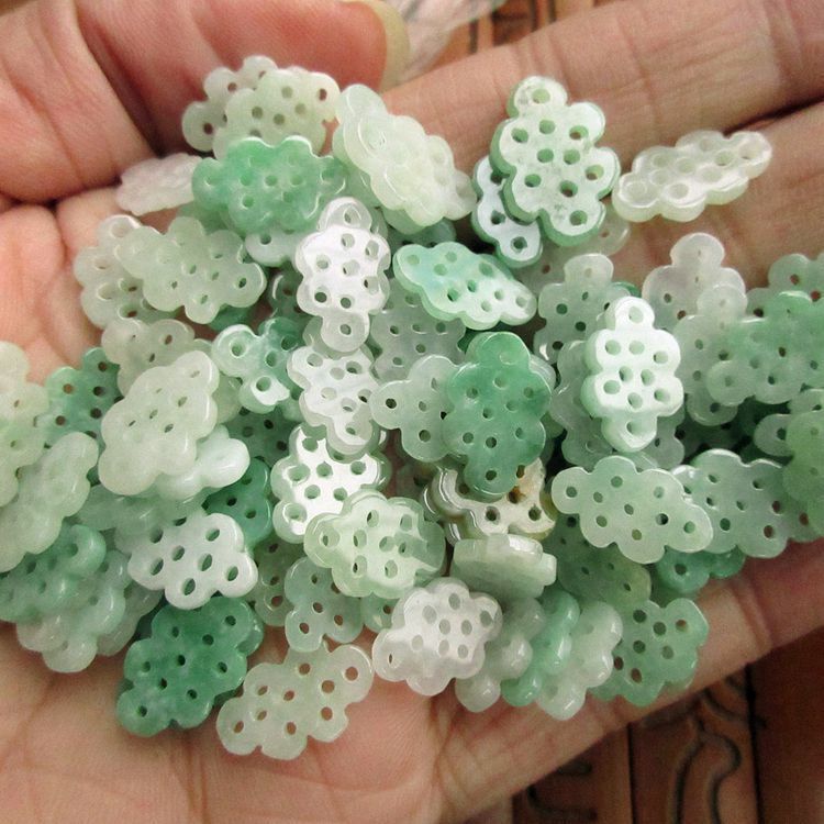 Burmese Jadeite Jade Waxy Chinese Knot Jade Loose Parts DIY Jewelry Accessories Handmade Materials Burmese Jadeite Jade Waxy Chinese Knot Jade Loose Parts DIY Jewelry Accessories Handmade Materials