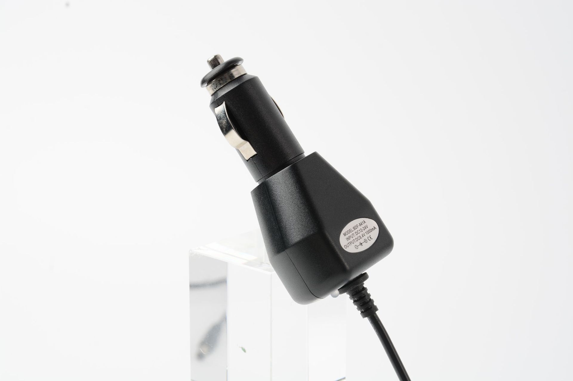 16.8V1A车充ce fcc rohs过认证车充 CE FCC认证16.8v1a锂电充电器