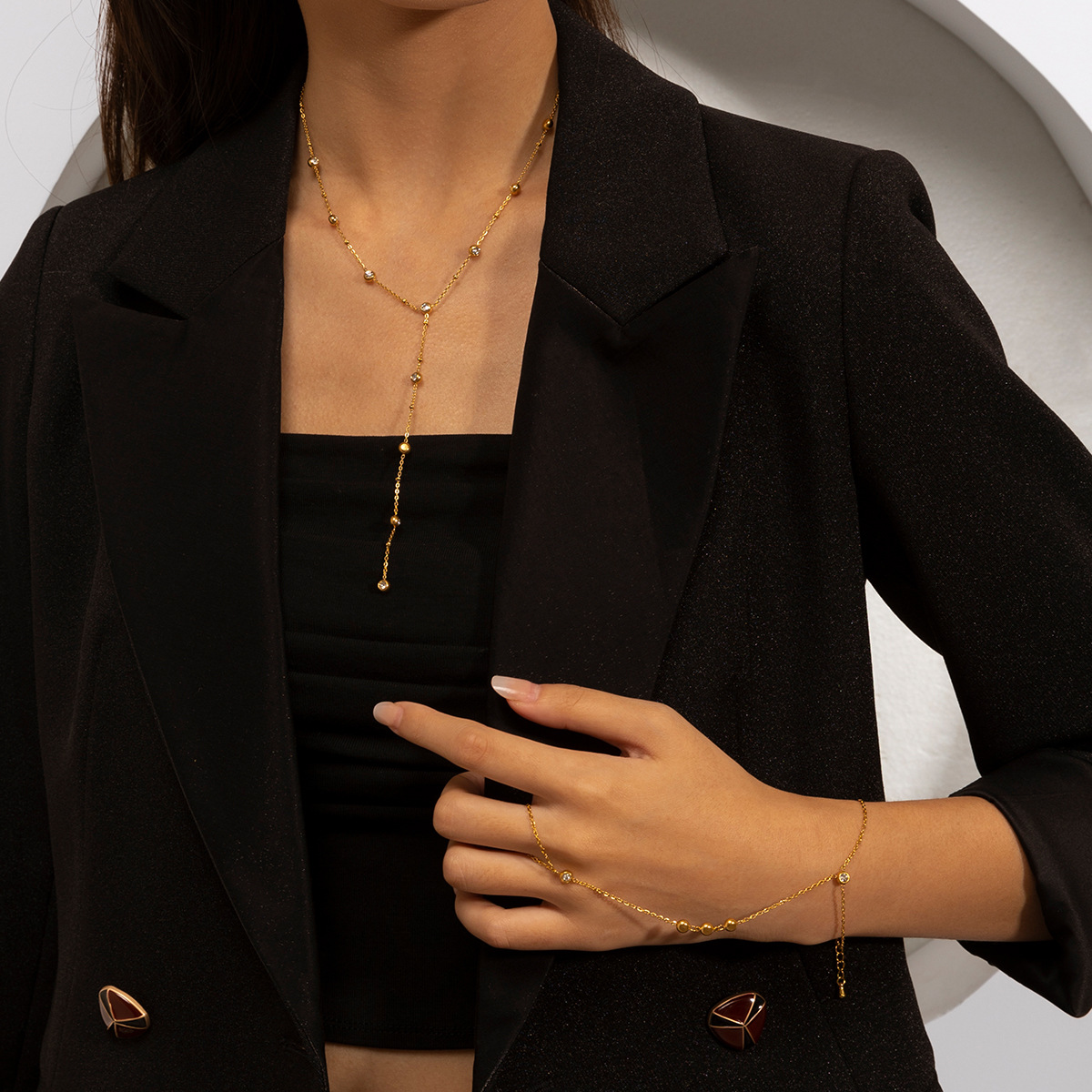 Tina Europa y América collar de acero inoxidable para mujeres no se desvanece diseño versátil sensación de collar de clavícula brazalete conjunto de joyería caliente image 5
