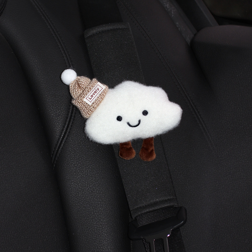 Cute Cloud-Shaped Car Seatbelt Shoulder Pad, Car Seatbelt Decoration Accessory, Anti-Wear Clothing, Suitable for All Seasons, for Women