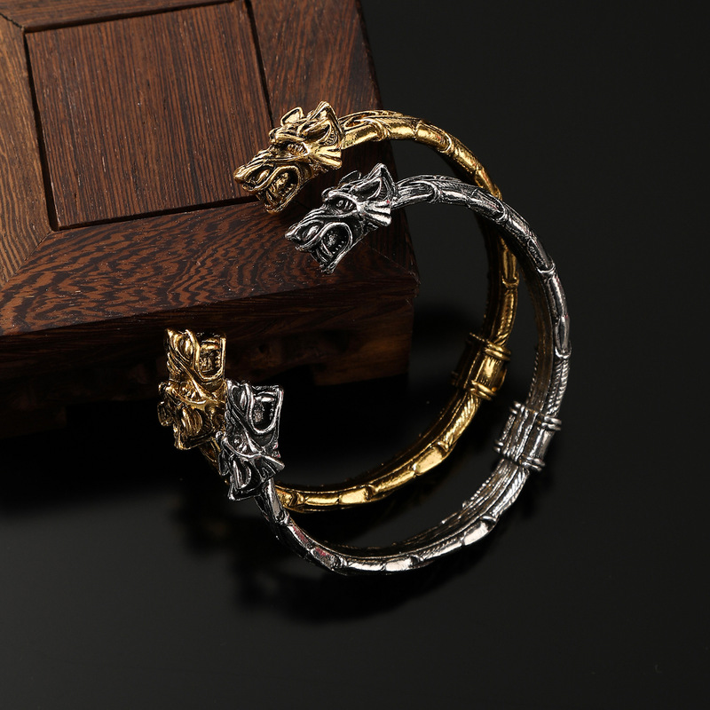 European and American Hot-Selling Retro Viking Wolf Open Bracelet for Men with Celtic Knot Punk Fashion Versatile Jewelry Wholesale European and American Hot-Selling Retro Viking Wolf Open Bracelet for Men with Celtic Knot Punk Fashion Versatile Jewelry Wholesale