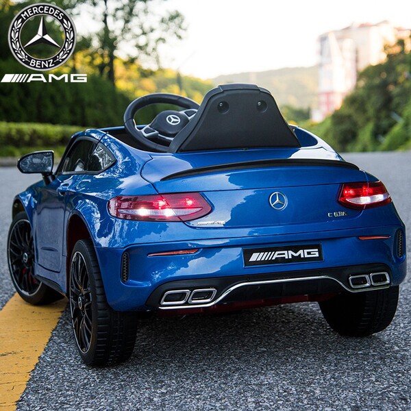 Mercedes Benz