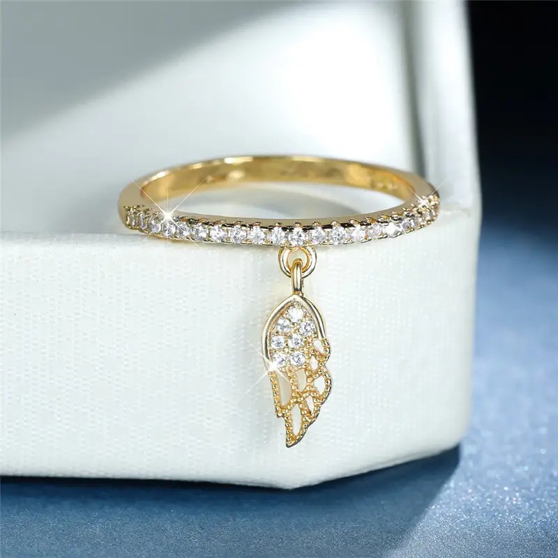5g Weight Zircon Inlay Material Rings Classification 10, 6, 7 Ring Size 1 Piece Quantity Daily, Tea Party Occasion Feather, Copper Material Geometric, Wings Pattern All Seasons Season Women's Gender Sweet Style Geometric Wings Feather Copper Sweet Rings 6