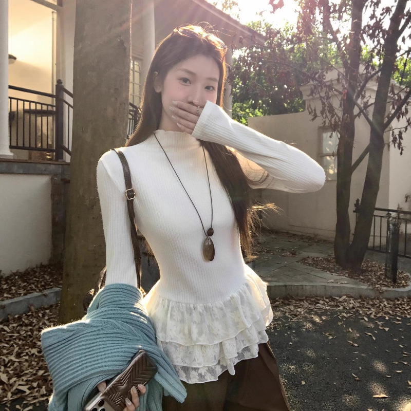 White Ruffled Half-High Collar Long-Sleeve Knit Top for Women, Early Spring New Style, Multi-Layered Lace, Slim Fit, Base Layer Shirt
