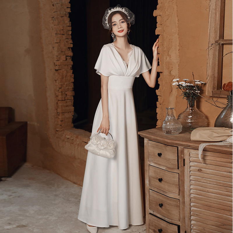 Light Wedding Dress Evening Gown for Women 2026 New Style Deep V-Neck White French Satin Plus Size Banquet Dress with Princess Sleeves
