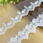 镂空蕾丝米白色衣服花边