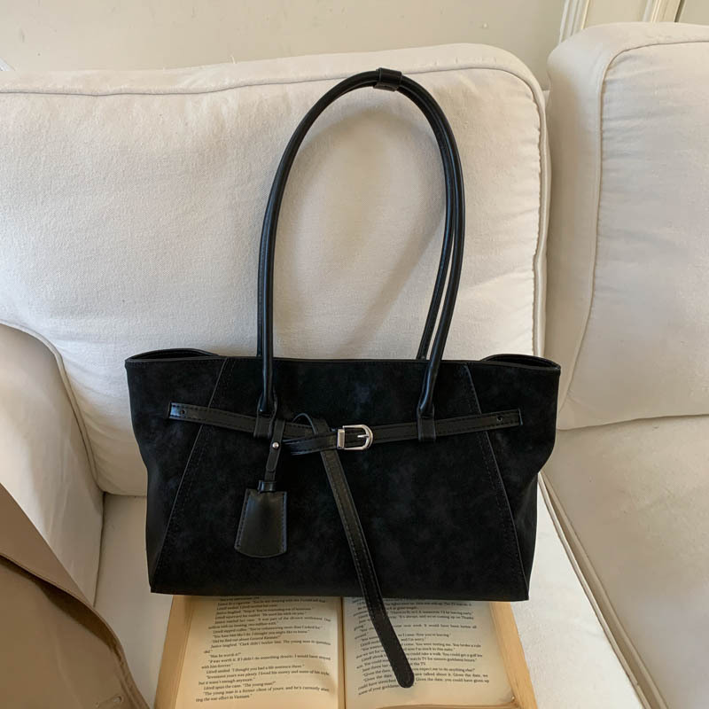 Bolso de mano transfronterizo de gran capacidad para mujeres 2025 invierno nuevo bolso de hombro de moda retro bolso de viaje universal