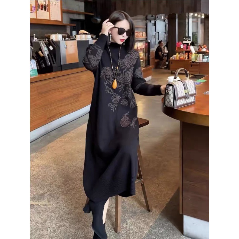 高品质减龄中年女遮肉显瘦羊毛连衣裙秋冬新款长款打底针织毛衣裙