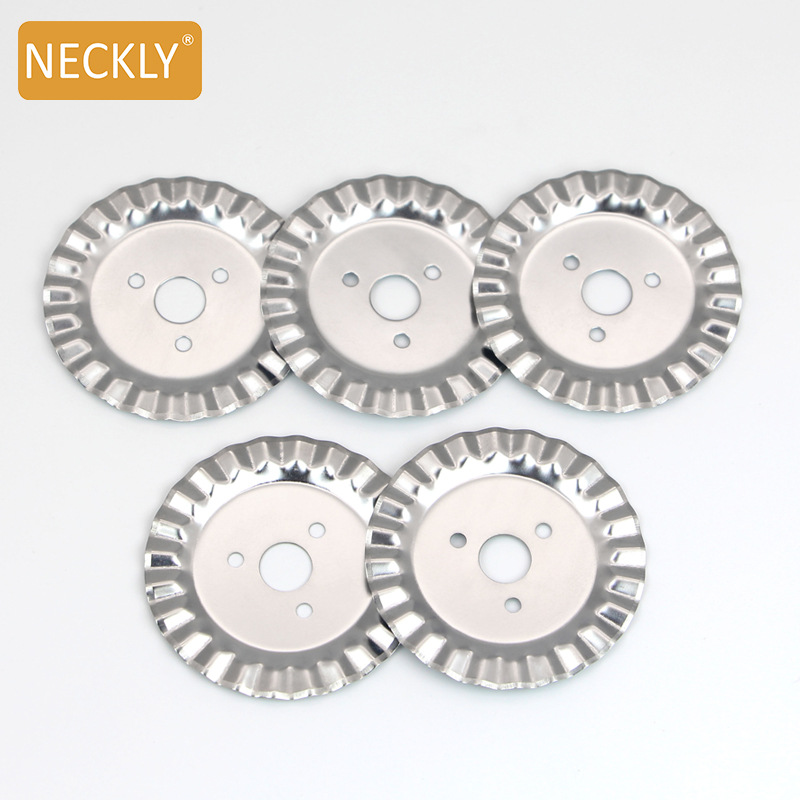 45*8*0.3MM波浪圆刀片 切纸切布刀圆刀 滚轮手柄切割刀片切刀