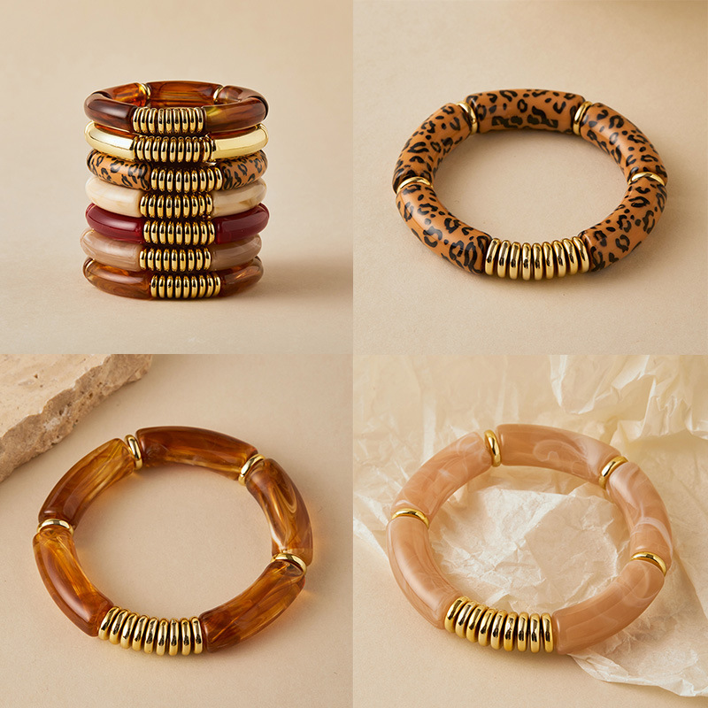 Hot-Selling Foreign Trade Item: Exaggerated Personality Elastic Rope Women's Bracelet, Vintage Amber Acrylic High-End Bracelet Hot-Selling Foreign Trade Item: Exaggerated Personality Elastic Rope Women's Bracelet, Vintage Amber Acrylic High-End Bracelet
