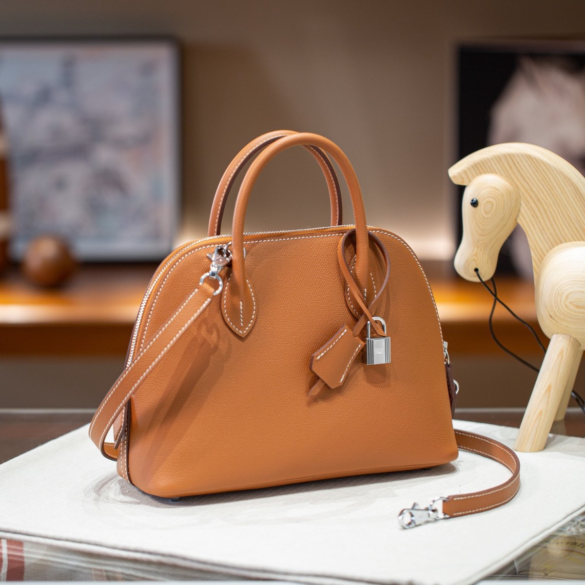 2025 Bowling Handbag For Women 25cm Large Top Grain Cowhide Shell Bag Tote Shoulder Commuter Bag Luxury - Thumbnail 4