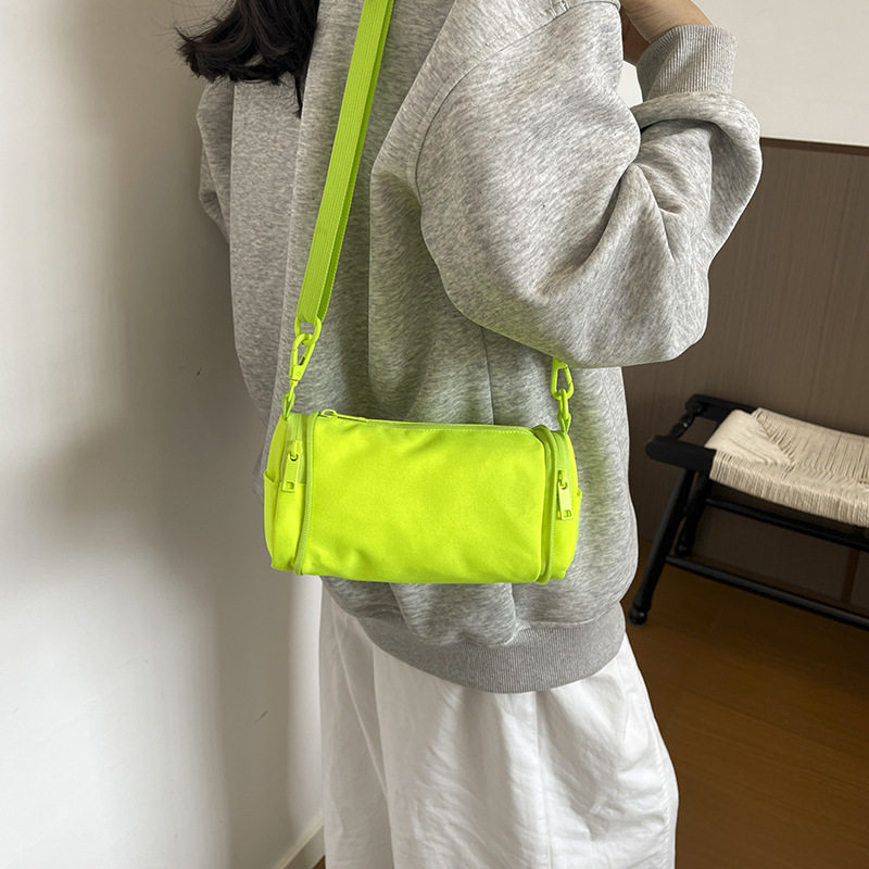 Túi đeo chéo nữ cỡ lớn thiết kế tối giản phong cách Hàn Quốc, chất liệu nylon nhẹ, nhiều ngăn tiện dụng — Cây trumpet xanh, Hồng Trumpet, Màu cà phê Trumpet, Trumpet xanh đậm chi tiết 29